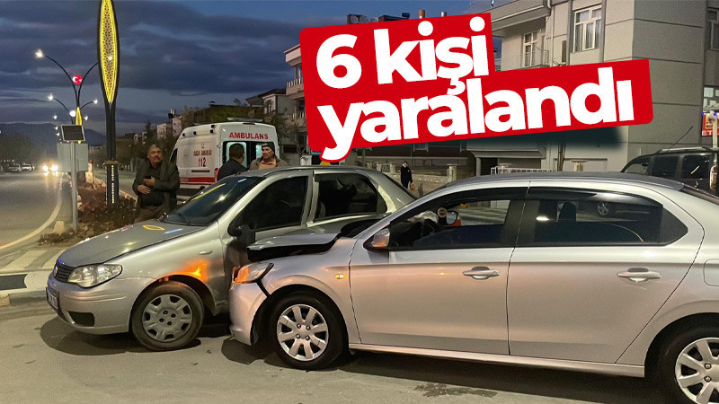 Karaman’da iki otomobil çarpıştı: 6 yaralı